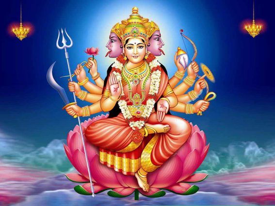 Arti dan Manfaat Mantra Gayatri